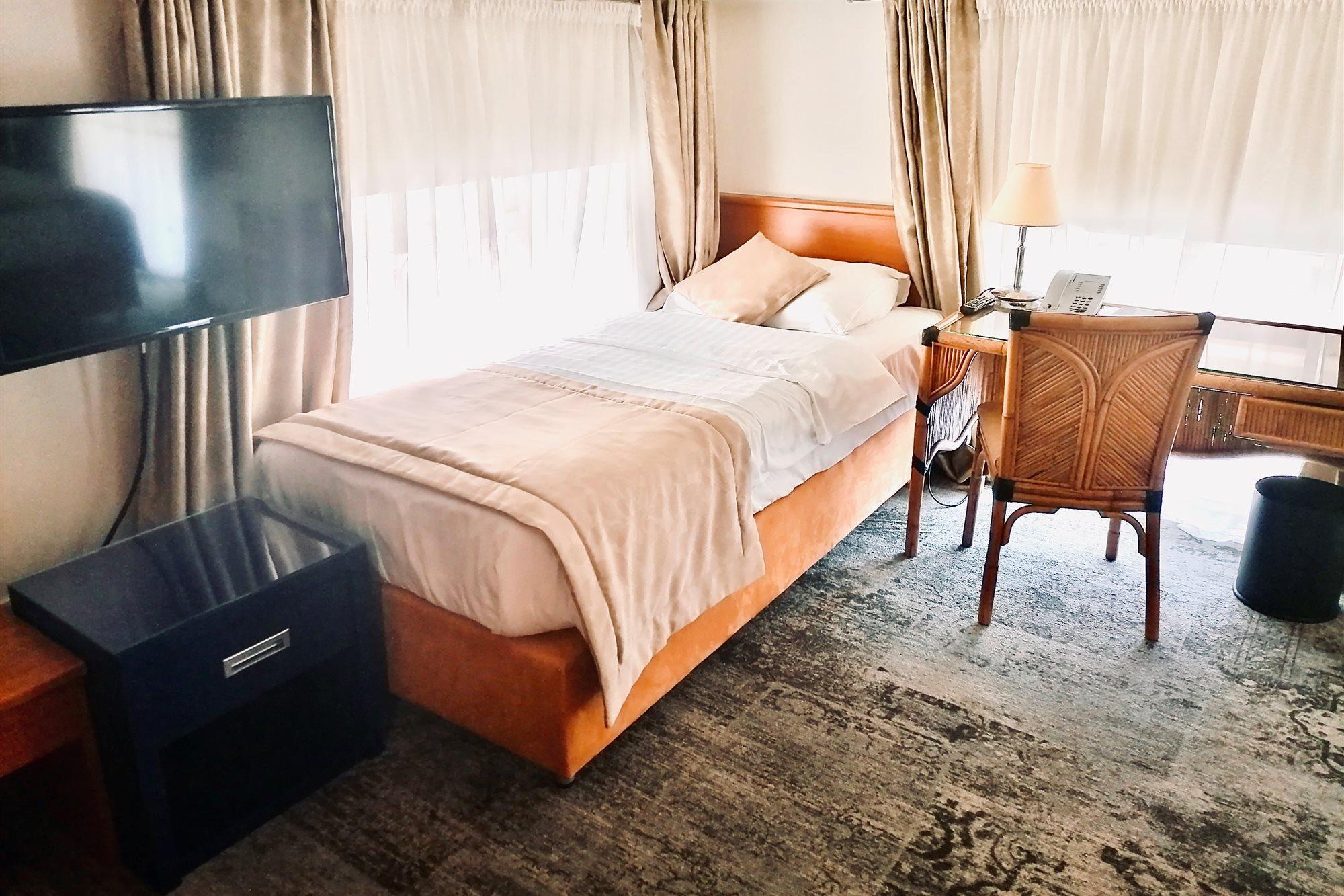 Hotel Apoksiomen 4*